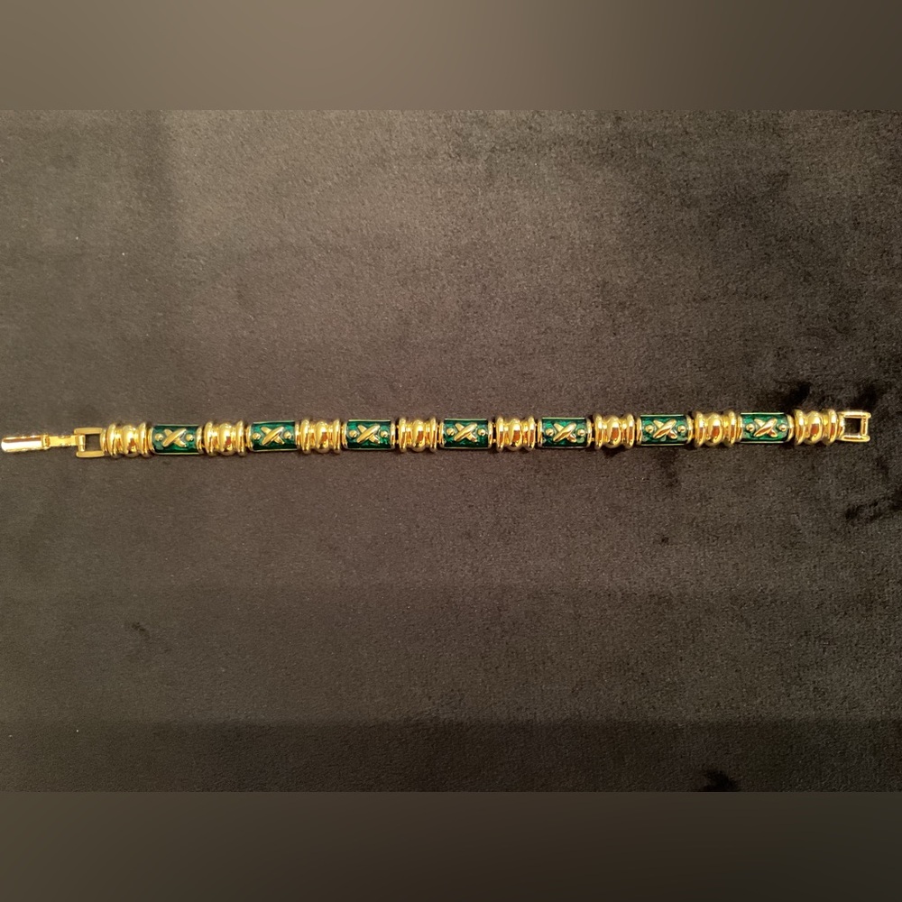 #141 Signed Joan Rivers Goldtone & Green Enamel Panel Link Bracelet